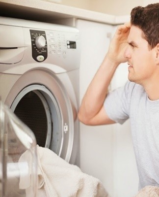 Sometimes it happens that after the end of the work, water remains inside the drum.