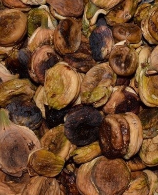 Sometimes there is a white bloom on the samples.