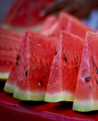 The method is used if a berry is purchased that is not eaten at once.