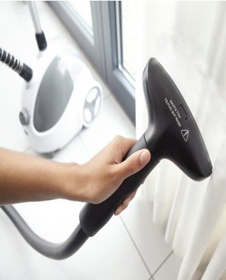 The steam generator allows you to remove all irregularities on the tulle in the shortest possible time.