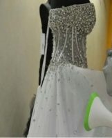 How to properly de-wrinkle a wedding dress at home