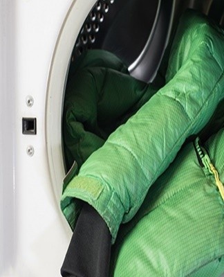 The down jacket can be machine washed.