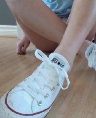 Remove the ink stain as soon as possible before it is absorbed into the product.