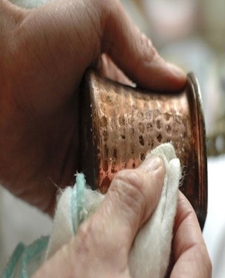 It is recommended to use hydrochloric acid in the most advanced situations.