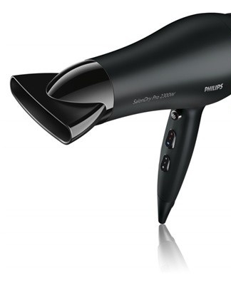 An open circuit in the motor power supply occurs due to damage to the rectifier diodes.