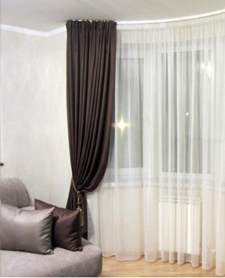 Most types of fabrics combined under one concept of tulle have similar processing methods.