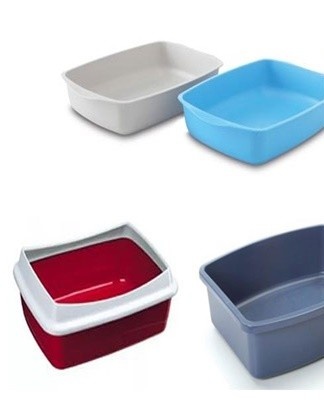 The type of litter box depends on the age of the animal and the preferences of the person.