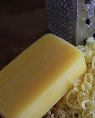 Despite the fact that it has an unpleasant smell, it copes well with dirt.