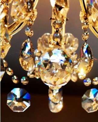 If your crystal chandelier has darkened, you don't have to spend money on buying a new piece.