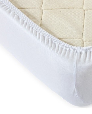 The outer layer of the "Ascona" mattress topper is made of cotton.