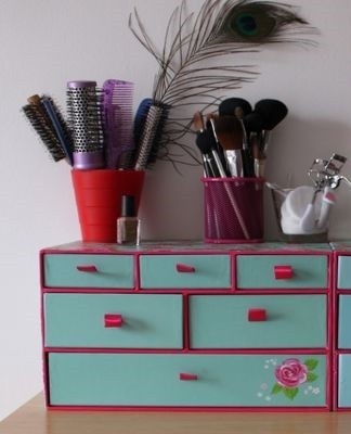 decorative cosmetics