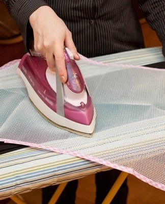 A gauze flap of 2-3 meters will relieve all these negative phenomena.