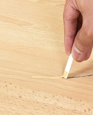 How to remove scratches and chips from laminate at home