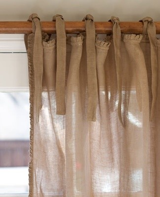 The assembled cornice is applied to the surface and positioned exactly relative to the walls