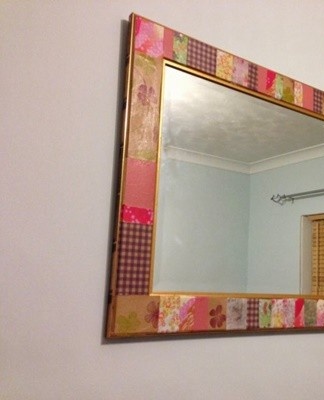 You can attach mirrors to plaster walls in any way.