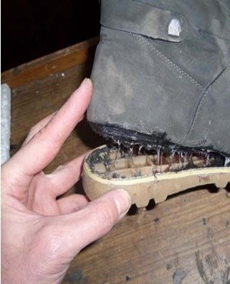 It is not recommended to take products containing aggressive components.