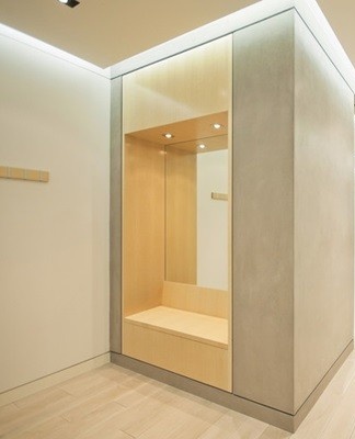 For lighting, spotlights are used, LEDs built into the furniture.