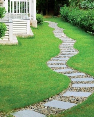 When the coating "sticks" to the concrete, the seams are poured with cement mortar.