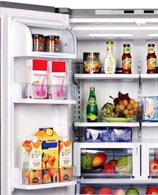 All shelves should be filled evenly.