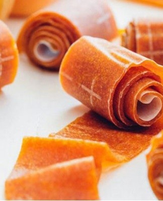 Belevsky dessert is prepared on the basis of eggs and fruit puree.