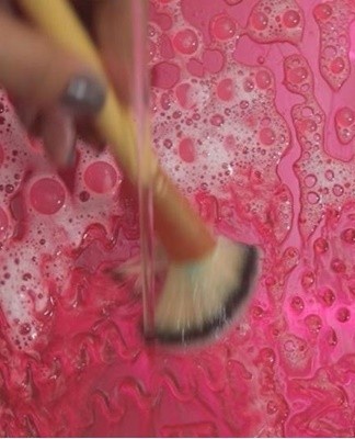 Take an ordinary tablet and apply patterns on it, calculated for different sizes of brushes.