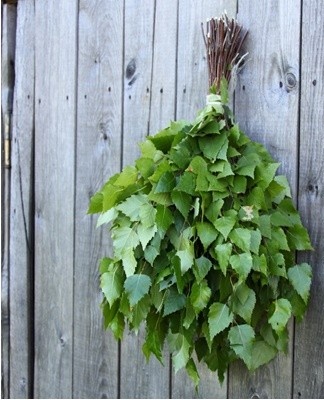 The advantage of such brooms is the possibility of immediate use.