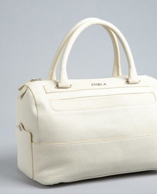 White leather products are cleaned only with mild, non-corrosive products.
