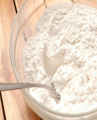 Flour and baking soda mixed in equal proportions are poured into canvas or gauze bags.
