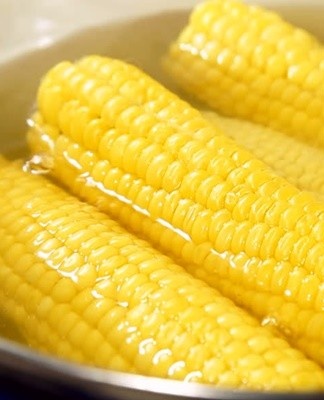 boiled corn