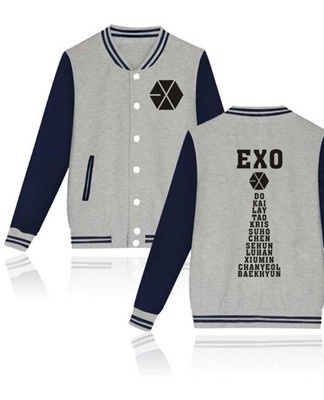 Of course, there is no one way to fold different types of blouses.