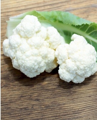 To prepare for winter storage, the roots and leaves are separated from the tops.