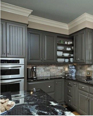 To create a beautiful interior, color accents should be placed correctly.