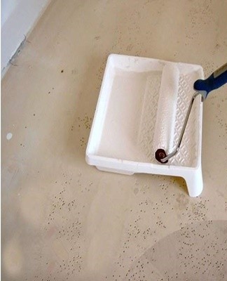 The primer must dry at least as specified by the manufacturer (from 24 hours).