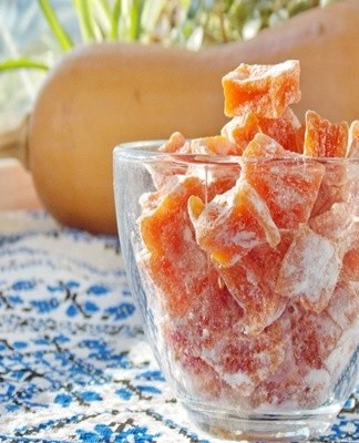 It is allowed to store the finished dessert for a whole year.