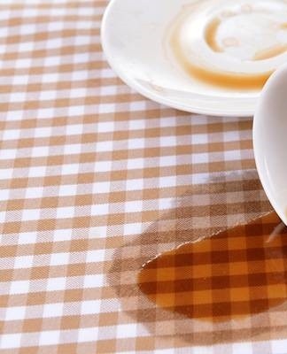 If there is no color change in the linen, you can remove the stain from a prominent place.