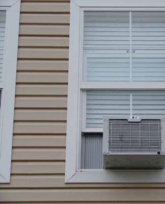 air conditioner in the window