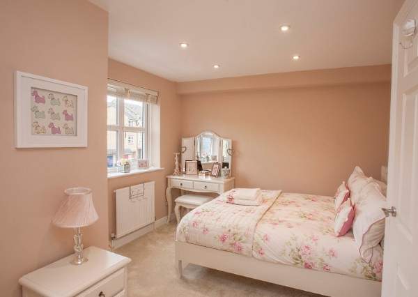 Beds are commercially available and can be extended as the child grows.