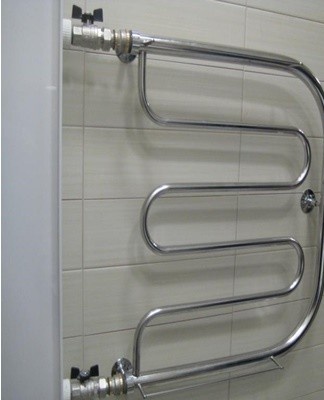 The highest quality and most expensive products are considered to be stainless steel.