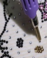 How and with what glue it is better to attach rhinestones to fabric at home
