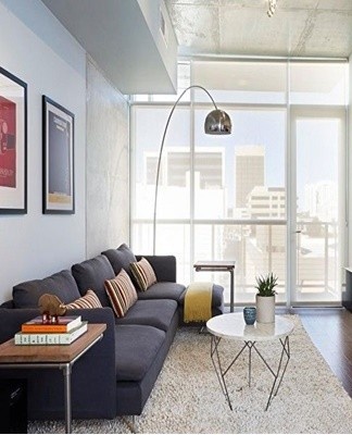 When decorating a room, it is worth creating a perfectly flat floor.