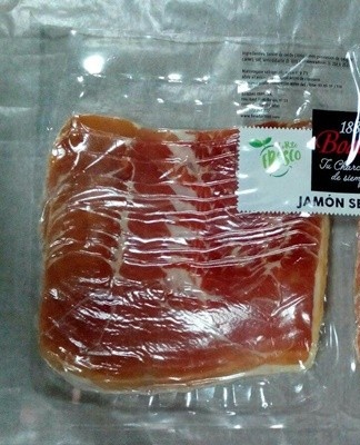 The boneless ham can be kept for 1 year under vacuum.