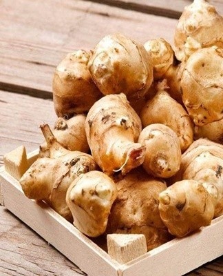 Waxing is one of the most reliable methods for preserving the original juiciness of Jerusalem artichoke.