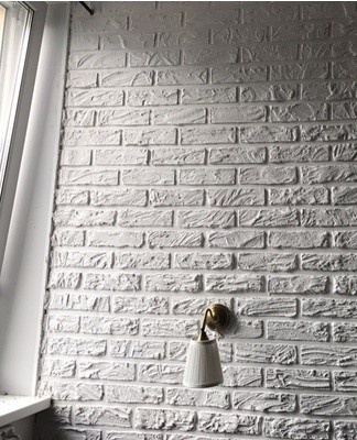 There are many different techniques that can be used to create a beautiful brick pattern on the wall.