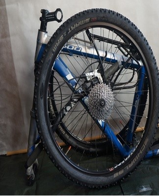 All parts of the bike should be packed separately and stored in a warm place.