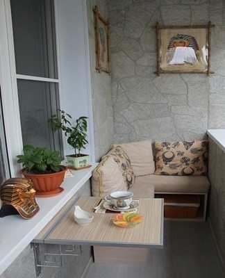 A folding table is best for narrow spaces.