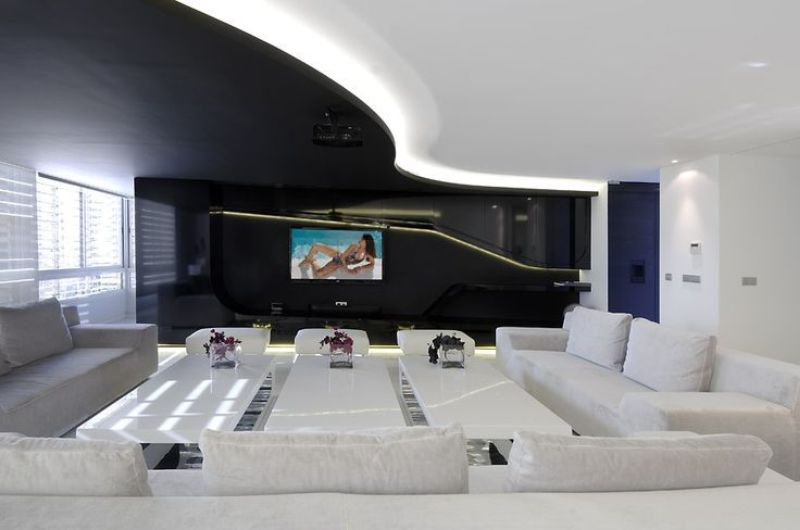 When decorating a room, it is worth creating a perfectly flat floor.