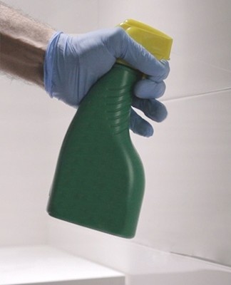 It is forbidden to clean the glossy surface with abrasive substances.