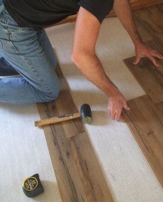 And if the material is firmly attached to the wall, the coating will lie against the wall and crack under the load.