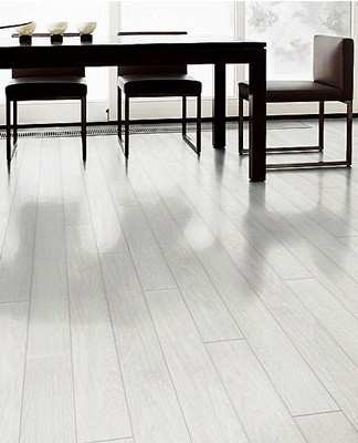 In this regard, the white material requires frequent and thorough cleaning.