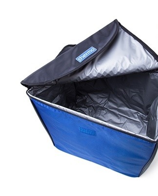 Rinse the accessory with water after each use.